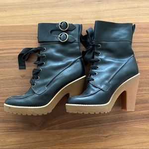 Marc Jacobs Lined Buckle Heeled Boots